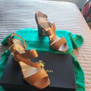 Brooks Brother Sandals